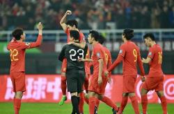 爱游戏官方入口-紧张刺激！足坛劲旅将上演激战的简单介绍