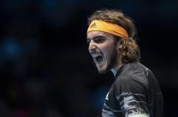 爱游戏APP-意大利网球队翻盘美国网球队，西西帕斯制霸全场