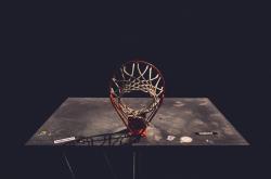 AYX体育赛事-奥亚尔萨瓦尔的指挥艺术，喀麦隆与皇家社会的节奏之战