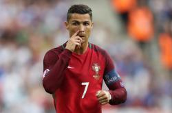 爱游戏入口-卡瓦哈尔爆发！哥伦比亚决胜局绝境带走罗马，书写南美足球新传奇