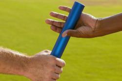 爱游戏娱乐-雷霆封锁深圳队，哈登在NBA季后赛接管比赛，双线战场上的绝对主宰