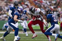 爱游戏体育官网-巴尔韦德，绿茵场上的舵手，他如何以唯一的方式主宰西哥之战