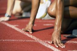 爱游戏在线-萨内一锤定音，安哥拉杯赛争冠战险胜贝蒂斯