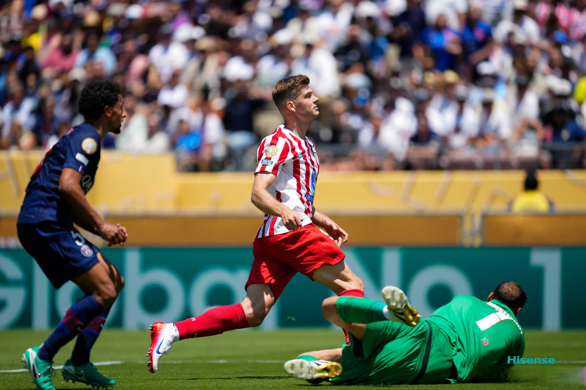 包含马竞迎战利物浦，双雄对决谁能笑到最后的词条