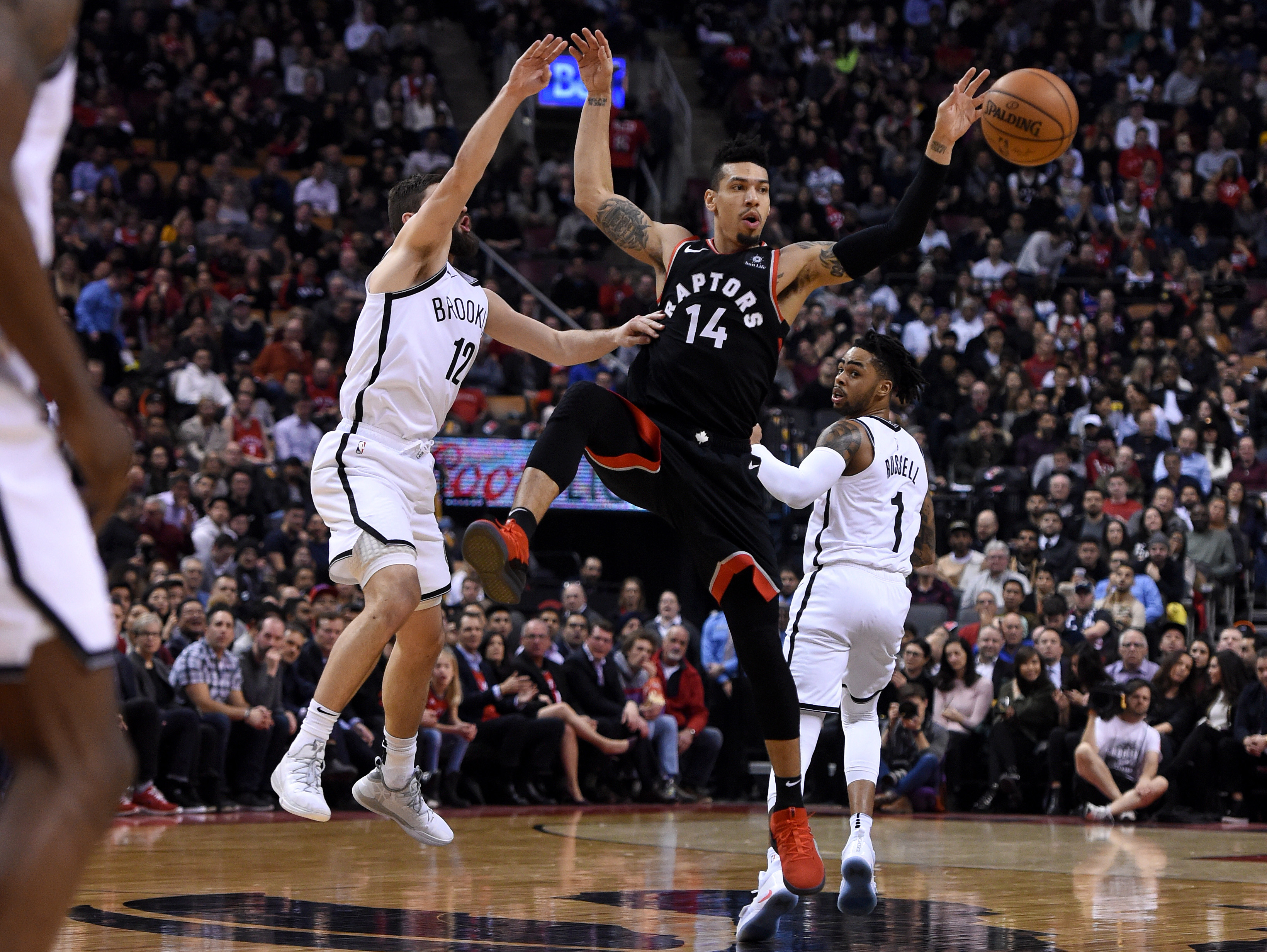 猛龙客场大胜篮网，核心发挥关键作用的简单介绍