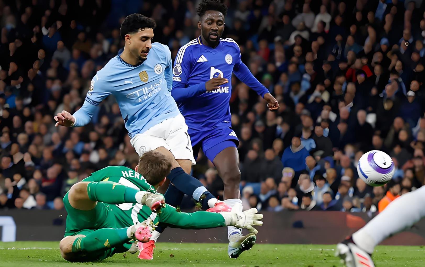 西班牙联赛狂轰滥炸纪录频出,球员速度飞快的简单介绍 西班牙联赛狂轰滥炸纪录频出,球员速度飞快的简单介绍