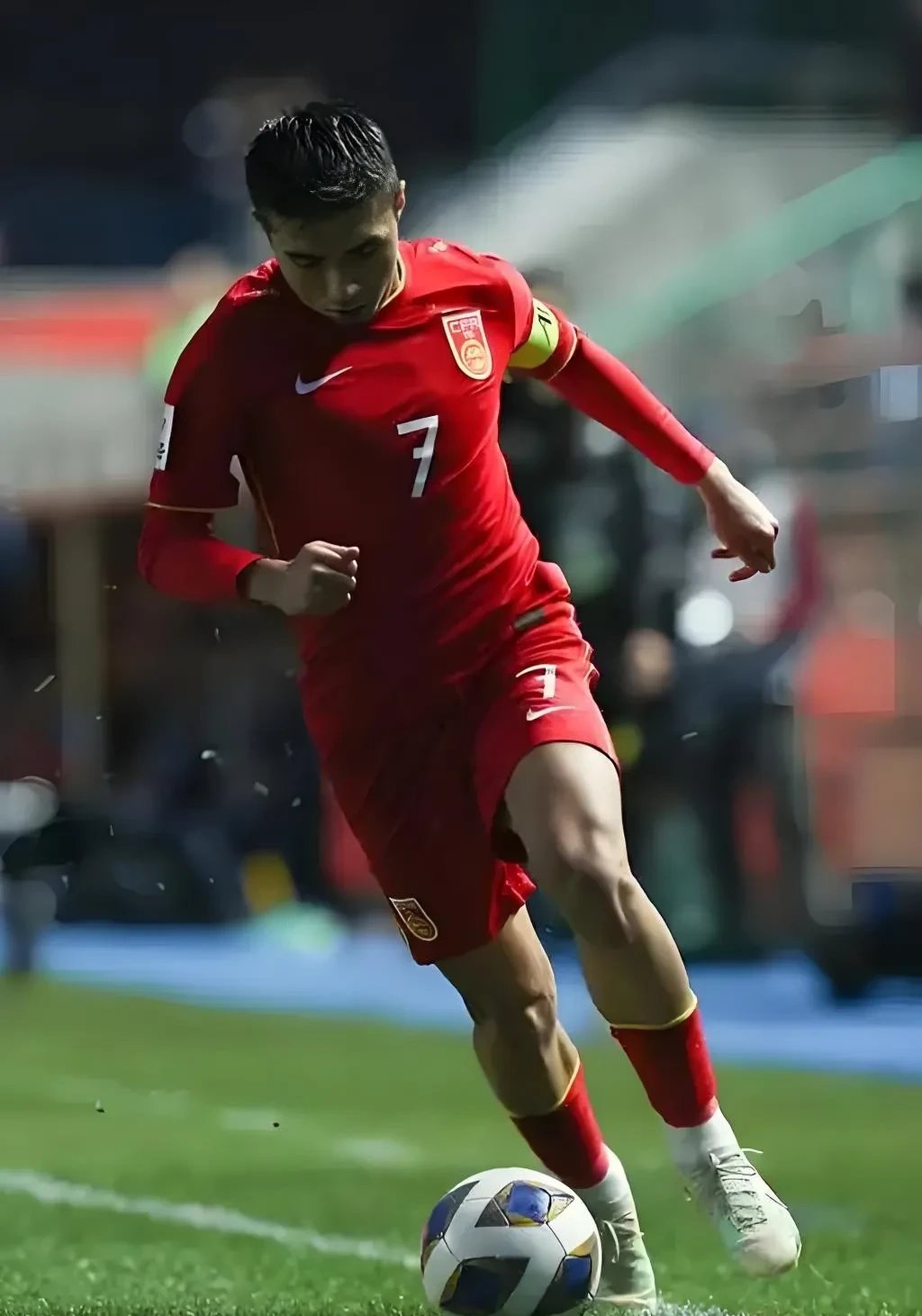 包含意甲球队年轻化迅速，新星崭露头角受瞩目的词条