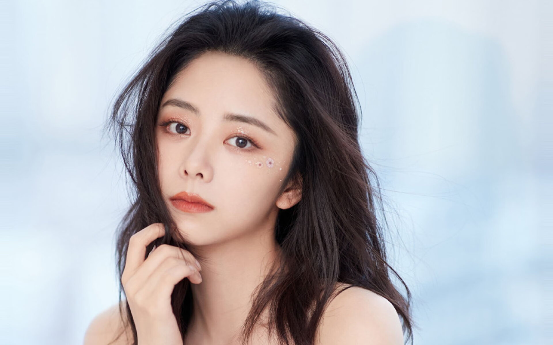 英格拉姆点燃赛场，尼克斯节奏掌控太阳