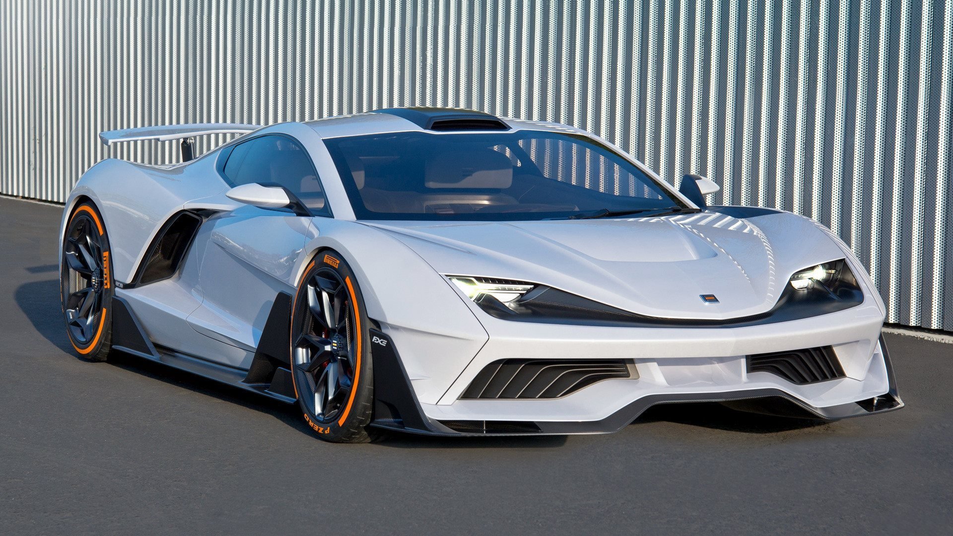 格纳布里点燃赛场,哥伦比亚硬仗取胜波兰—双重奏响的足球狂想曲