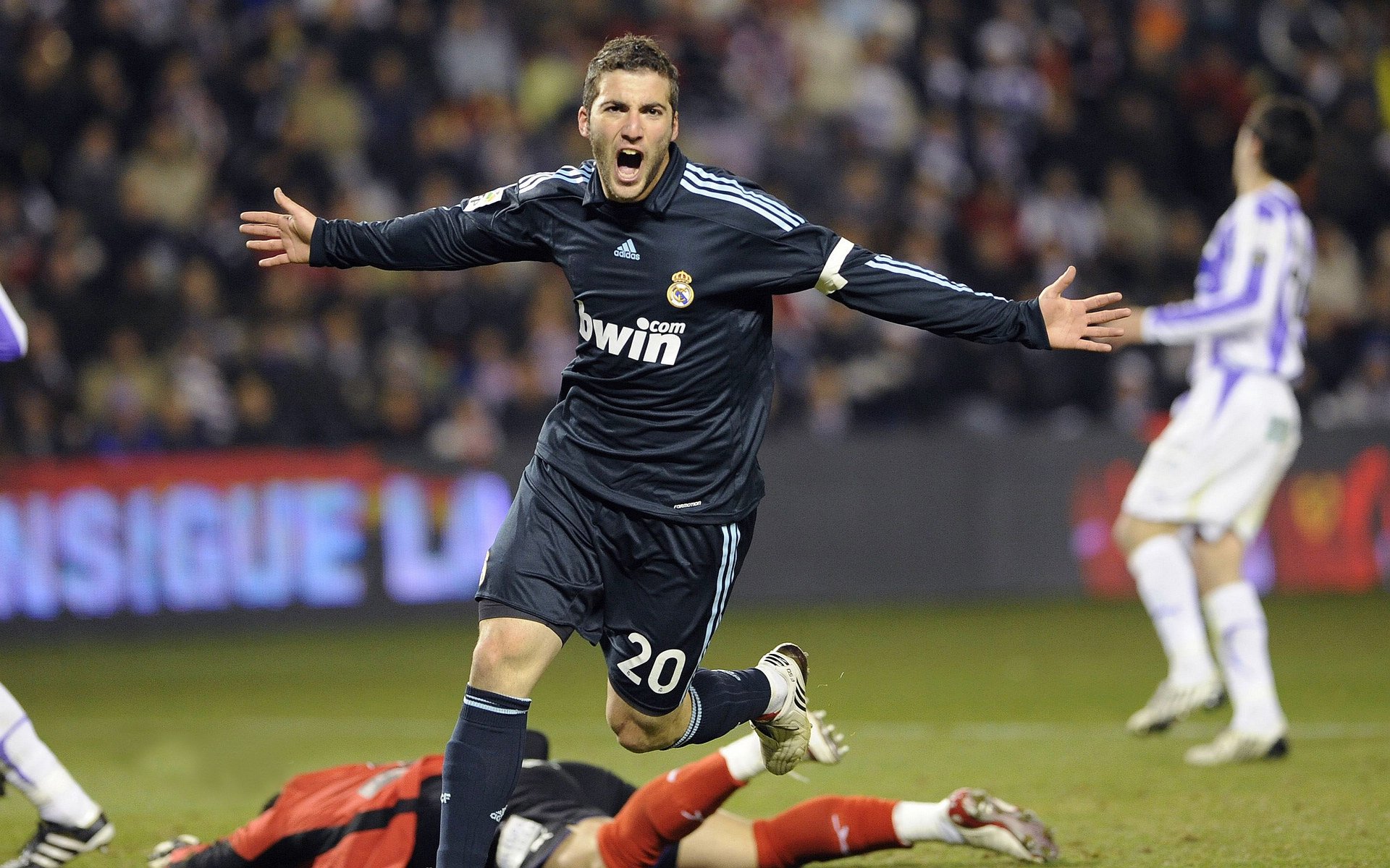 从雷恩到世界之巅，萨内的2026墨西哥式接管